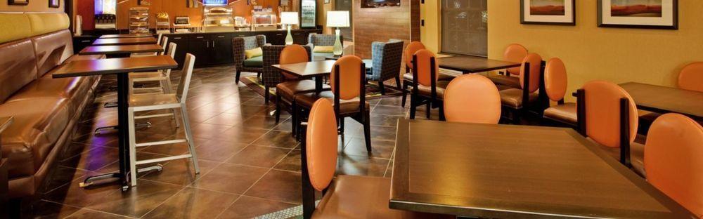Holiday Inn Express Hotel & Suites North Kansas City By Ihg Exterior photo