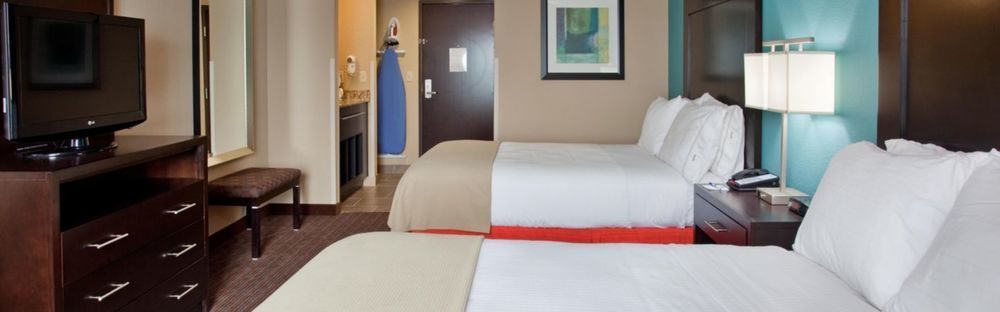 Holiday Inn Express Hotel & Suites North Kansas City By Ihg Exterior photo